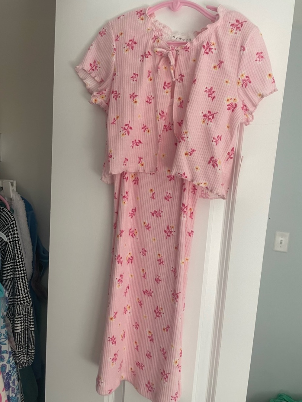 btween Pink Floral Ribbed Two-Piece Dress Set